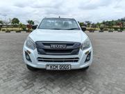 Isuzu D-MAX 2017 Off white for sale