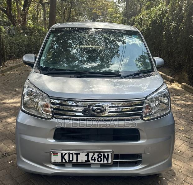 Daihatsu Move 2017 Silver