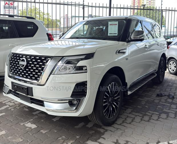 Nissan Patrol 2019 White