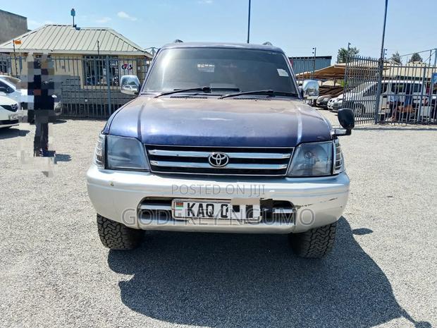 Toyota Land Cruiser Prado 1996 Blue