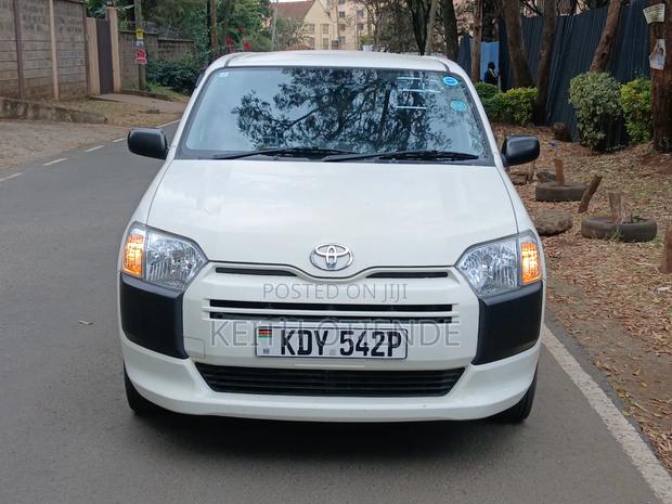 Toyota Succeed 2018 White