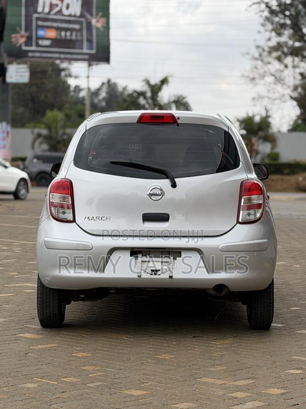 Nissan March 2014 Silver