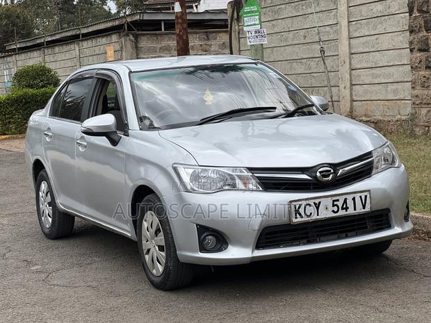 Toyota Axio 2013 Silver