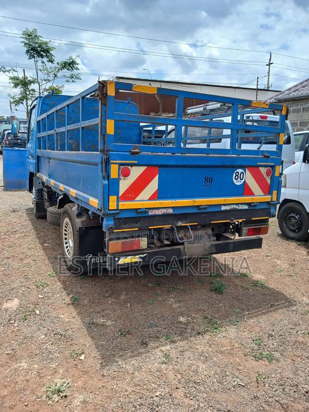 Mitsubishi Canter 2008 Blue