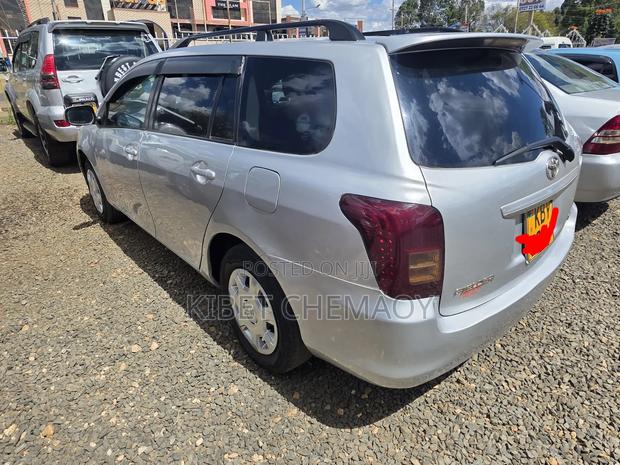 Toyota Corona 2002 Silver