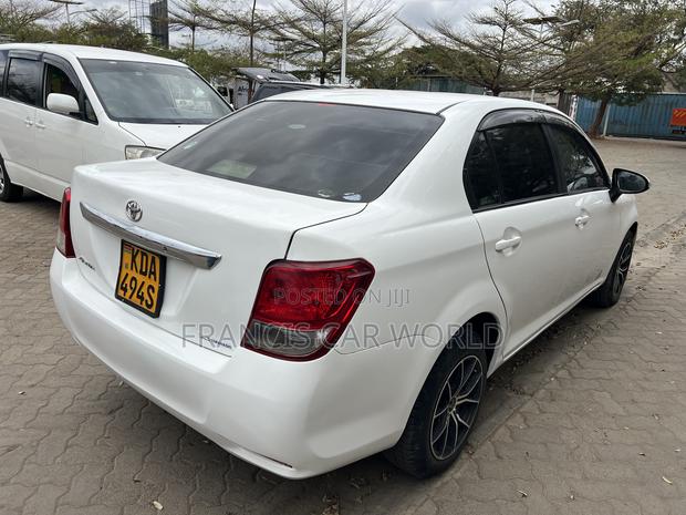Toyota Axio 2013 Off white