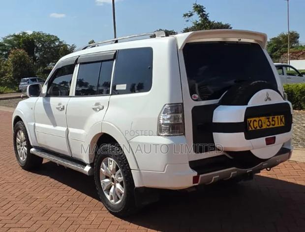 Mitsubishi Shogun 3.2 Di-Dc GLS 2010 White