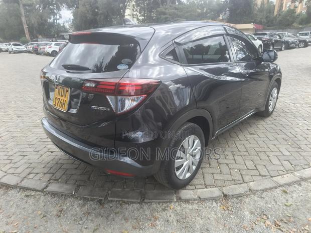 Honda Vezel 2018 Black