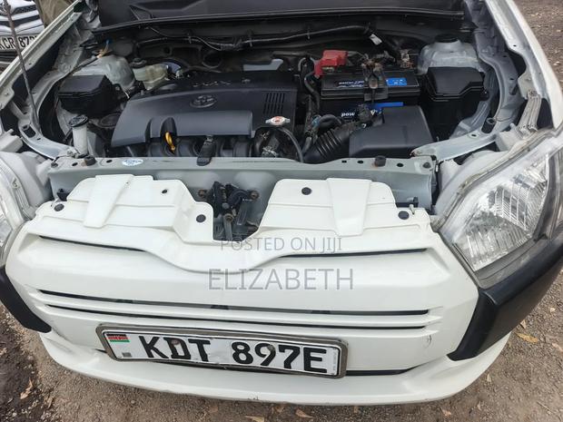 Toyota Probox 2017 White