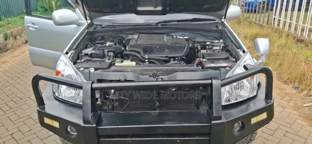 Toyota Land Cruiser Prado 2005 Silver