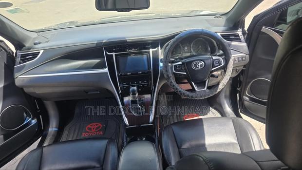 Toyota Harrier 2017 Black