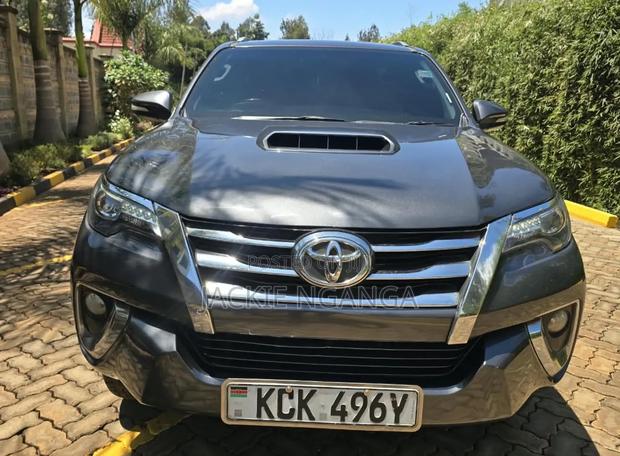 Toyota Fortuner 2016 Gray