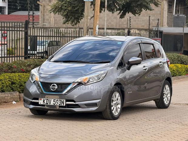 Nissan Note 1.2 Hybrid 2019 Gray