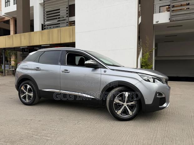Peugeot 3008 2019 Silver