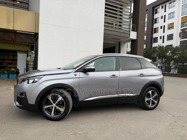 Peugeot 3008 2019 Silver