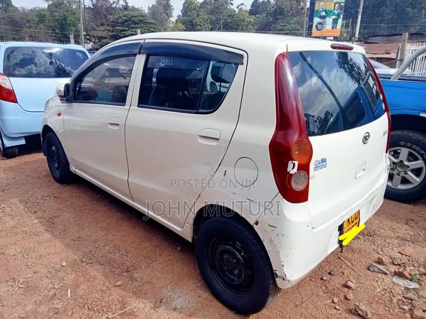 Daihatsu Mira 2012 White