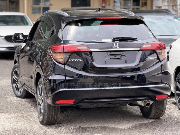 Honda Vezel 1.5 Hybrid 2WD 2019 Matt Black