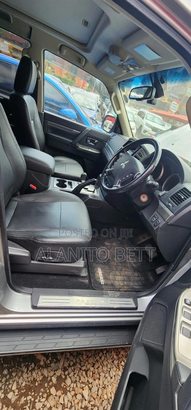 Mitsubishi Pajero 2019 Silver