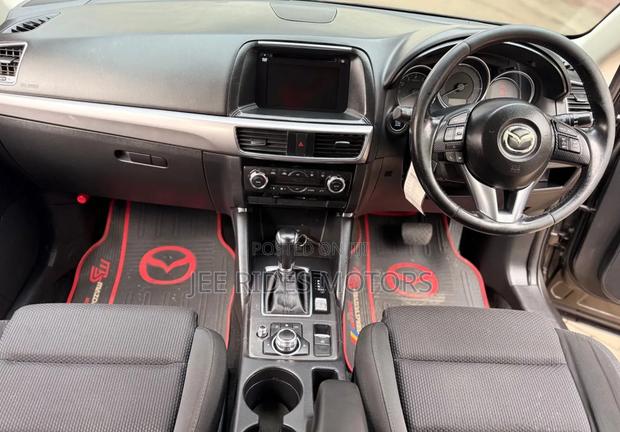 Mazda CX-5 2015 Gray