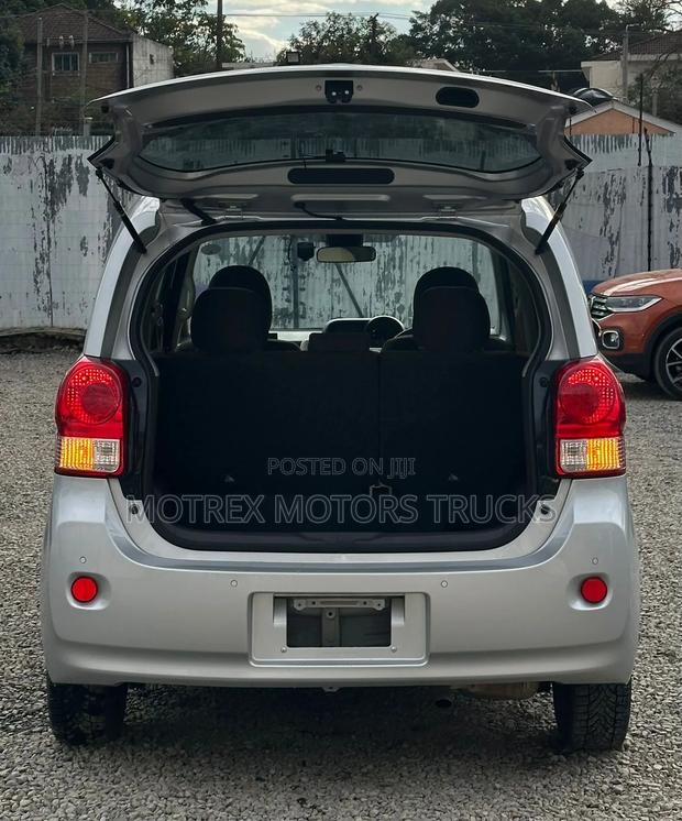 Toyota Porte 1.5 FWD 2019 Silver