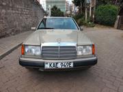 Mercedes-Benz W124 1993 Gold for sale