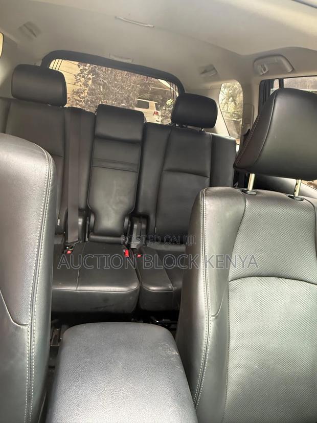 Toyota Land Cruiser Prado 2021 White