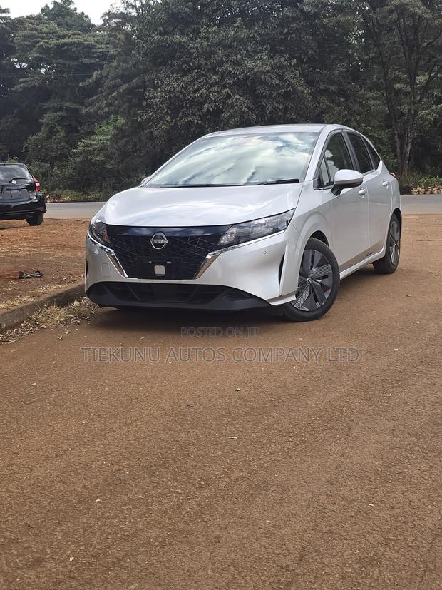 Nissan Note 1.2 Hybrid 2021 Silver
