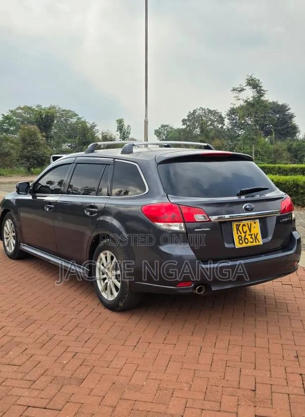 Subaru Legacy 2012 Blue