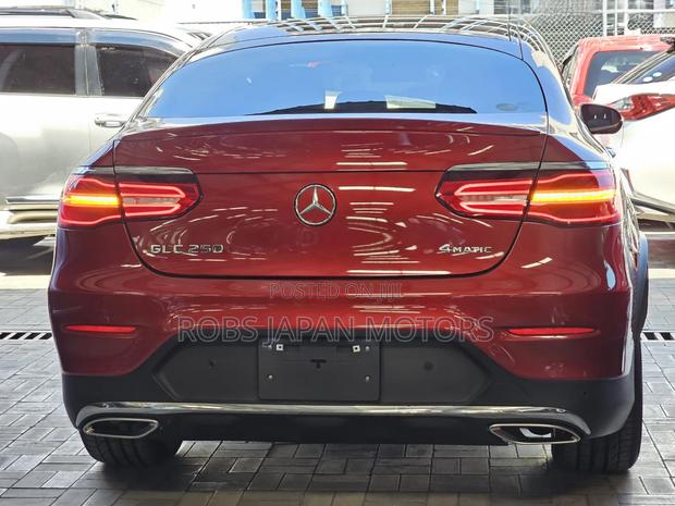 Mercedes-Benz GLC-Class 2018 Burgundy