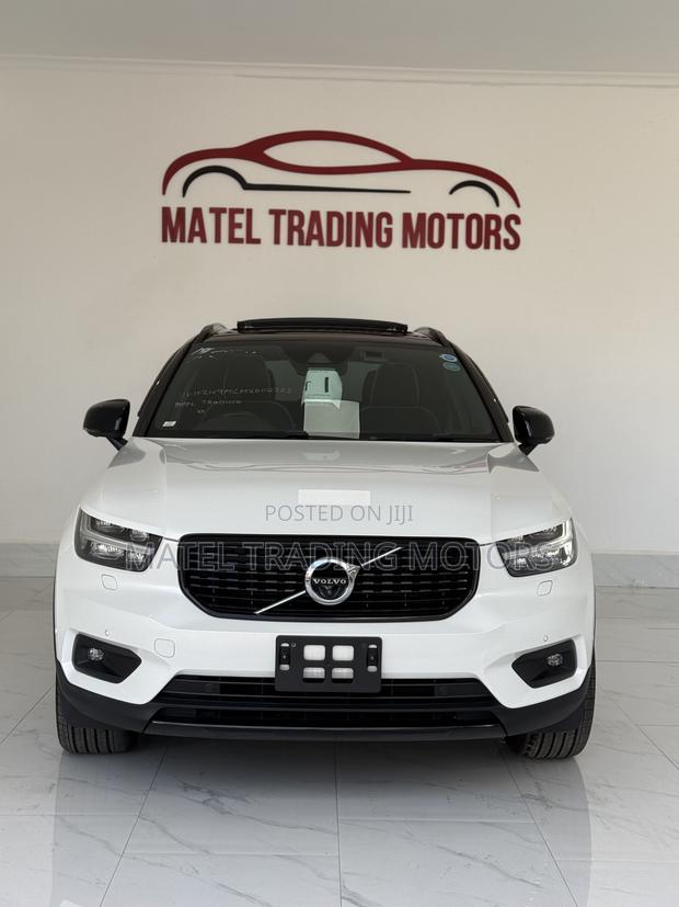 Volvo XC40 B4 Petrol AWD 2020 White