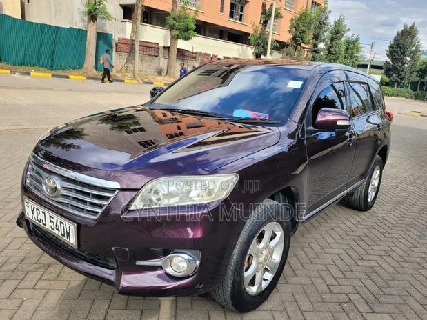 Toyota Vanguard 2010 Purple