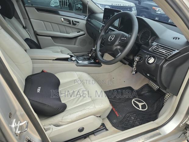 Mercedes-Benz E250 2010 Silver
