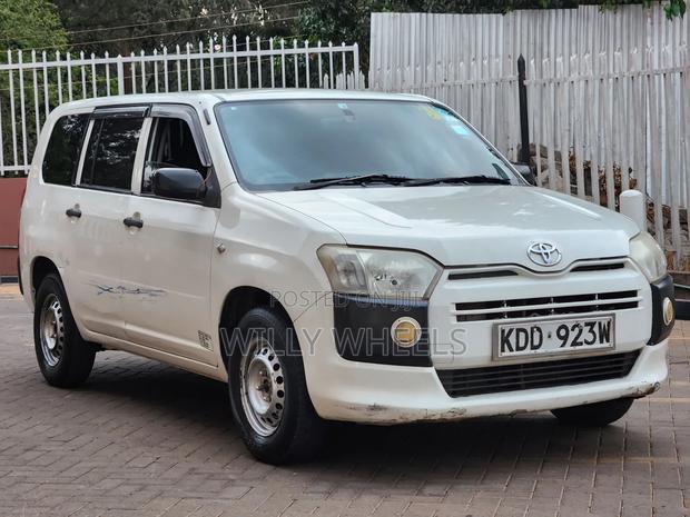 Toyota Probox 2014 White