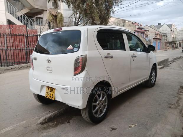 Toyota Pixis 2015 White