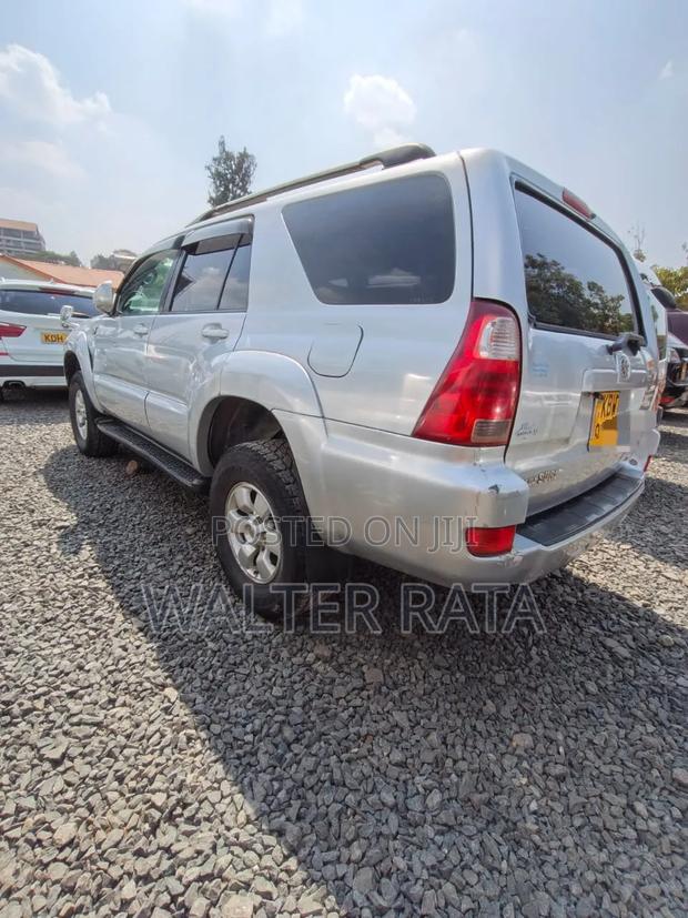 Toyota Hilux Surf 2006 Silver