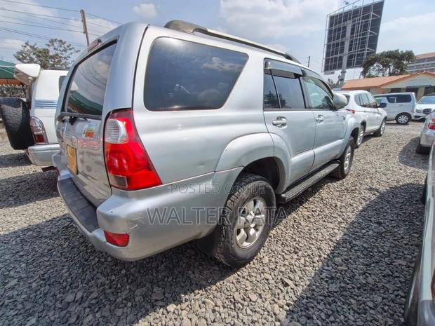 Toyota Hilux Surf 2006 Silver