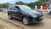 Volkswagen Tiguan 2013 Black for sale