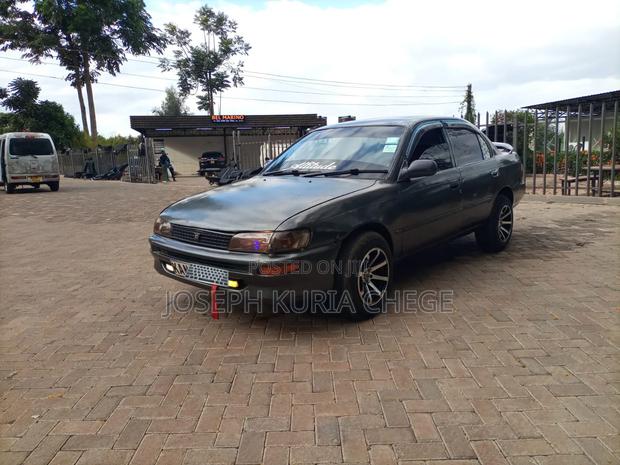 Toyota Corolla 1997 Gray
