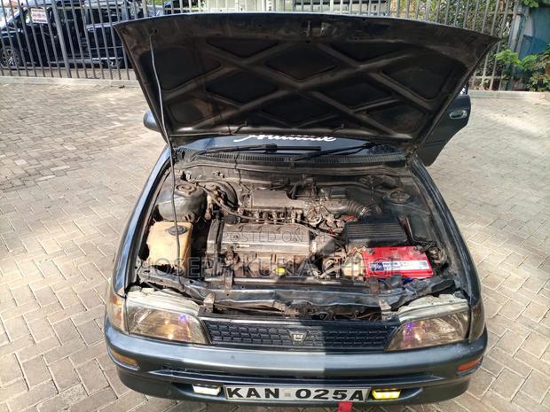 Toyota Corolla 1997 Gray