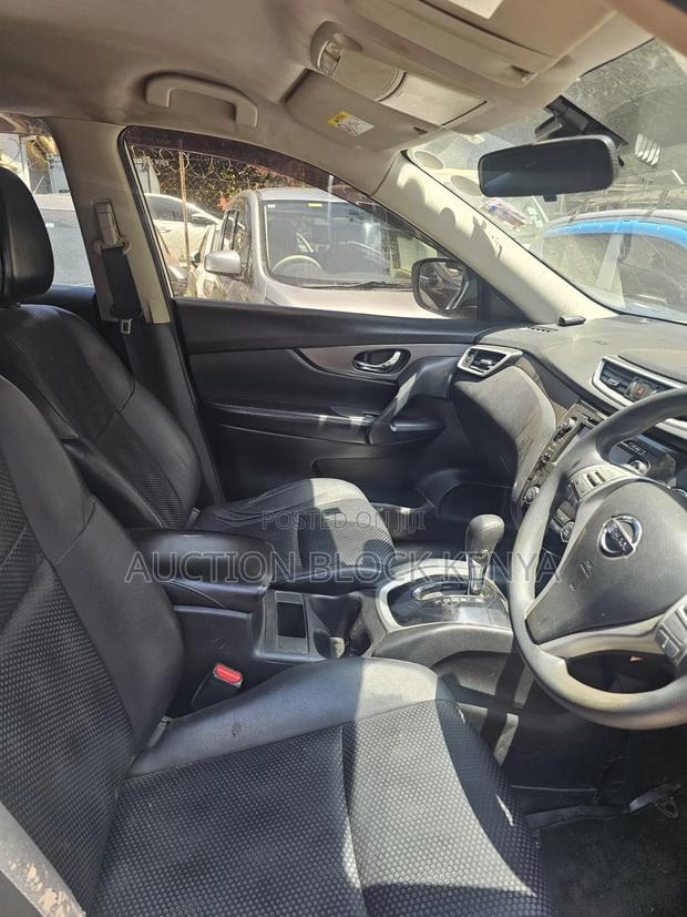 Nissan X-Trail 2016 White
