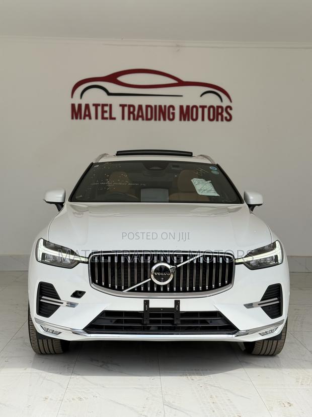 Volvo XC60 2021 White
