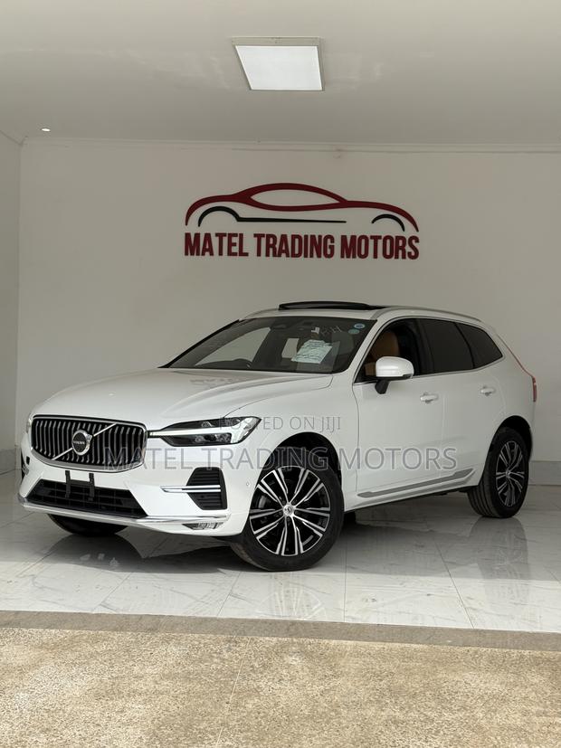 Volvo XC60 2021 White