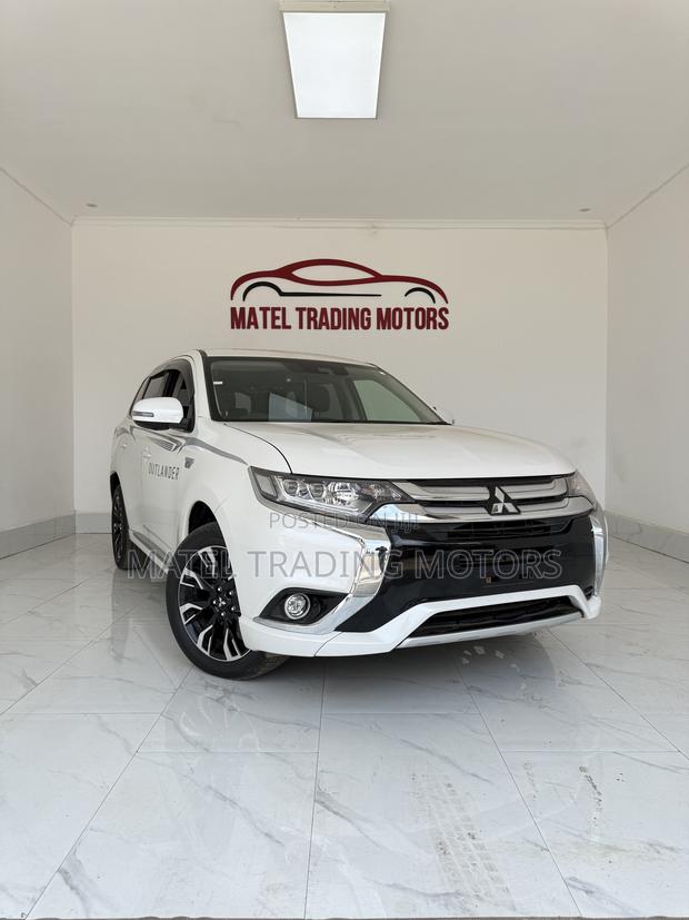 Mitsubishi Outlander 2.0 PHEV AWD 2017 White