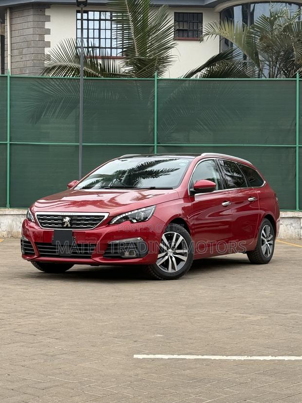 Peugeot 308 2019 Red