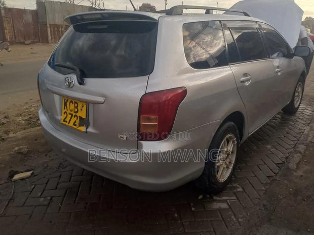 Toyota Corolla Fielder 2008 Silver