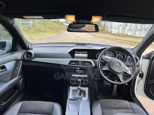 Mercedes-Benz C200 2014 White