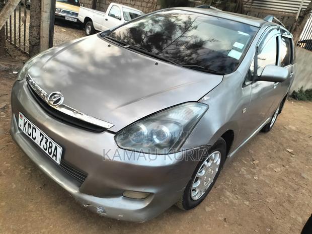 Toyota Wish 2009 Gray