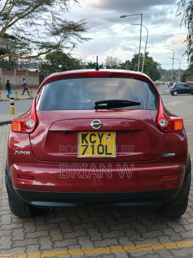 Nissan Juke 2012 Red