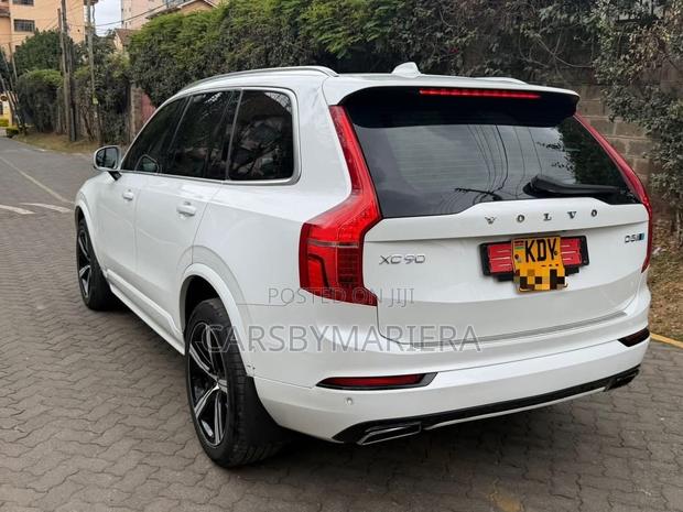 Volvo XC90 T5 R-Design AWD 2019 White