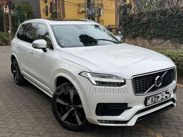 Volvo XC90 T5 R-Design AWD 2019 White